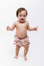 Indlæs billede i Gallerifremviser, SS25 Baby Shorts No. 819 Col. No. 25