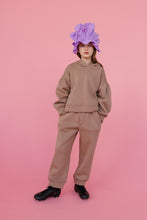 Load image into Gallery viewer, AW25 Ruffle Belt No. 746 Col. No. 18